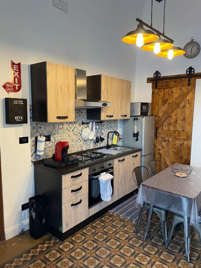 Apartment Theroom