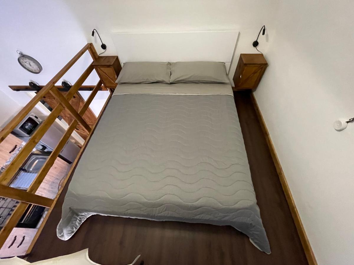Theroom * Catane